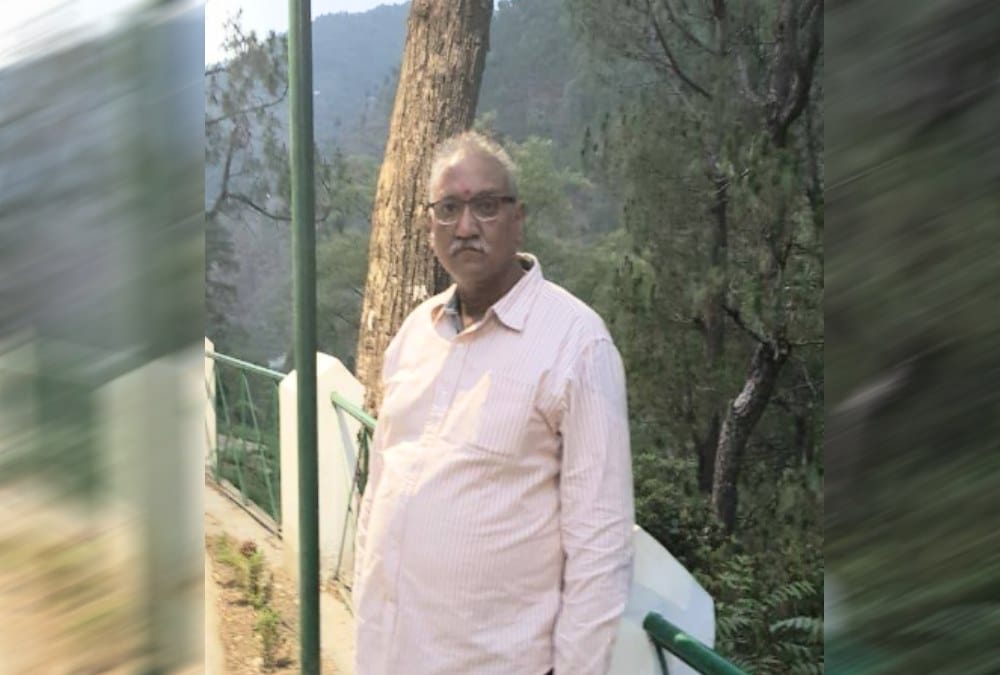 scholarship scam accused officer anurag shankhdhar suspended 