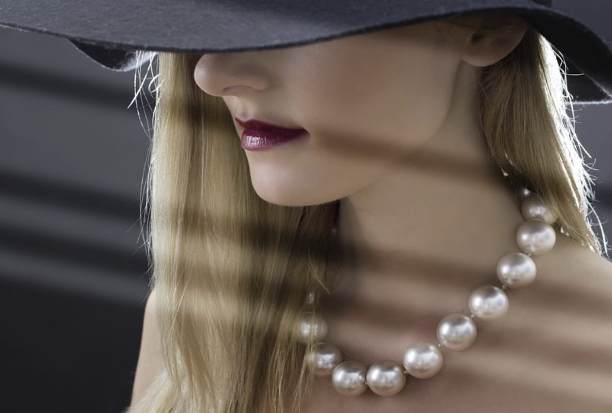 how lipstick colour define women personality
