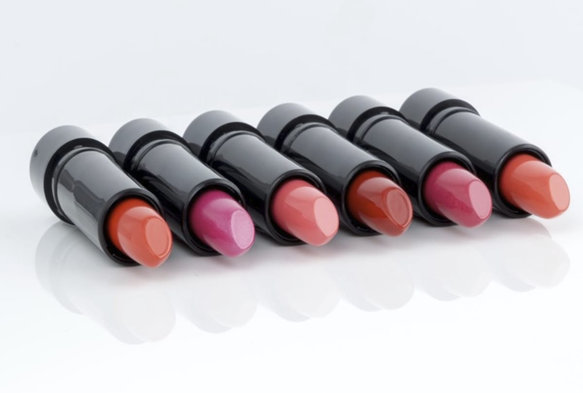 how lipstick colour define women personality