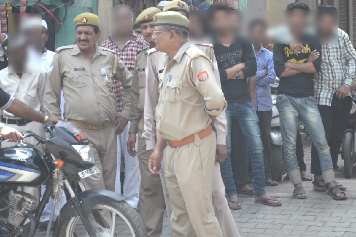 Brothel racket Exposed in Meerut, Army Man wife was doing prostitution in her own house