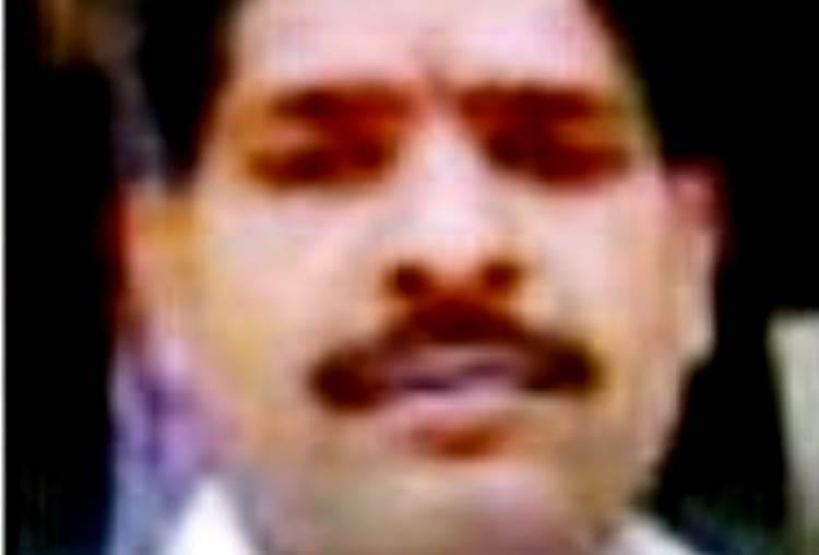 a man committed suicide in dasheri village in lucknow