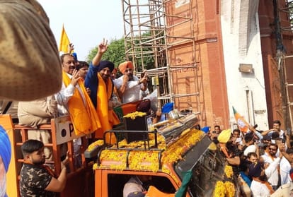 Lok sabha elections 2019, BJP's Gurdaspur candidate Sunny Deol campaigns in Amritsar