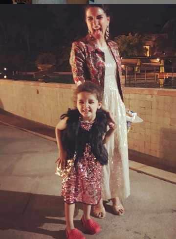shruti seth daughter alina aslam look a like alia bhatt