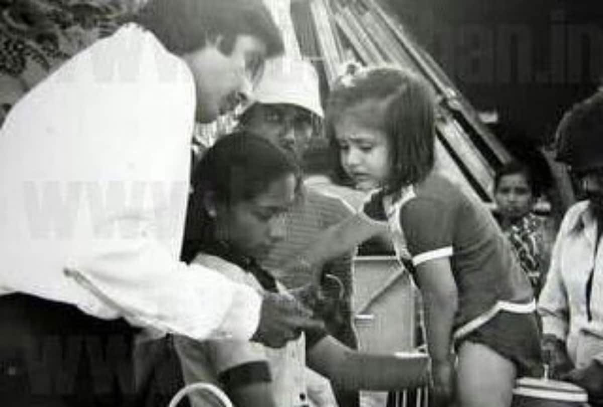 when baby kareena kapoor shooting set on randhir kapoor film pukar