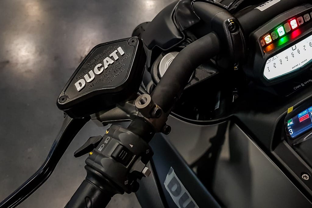 Buy ducati diavel superbike at rs 11.99 lakh big boy toyz delhi, cheaper than vitara brezza