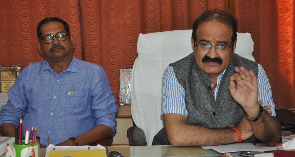 District divided into 11 zones and 111 sectors