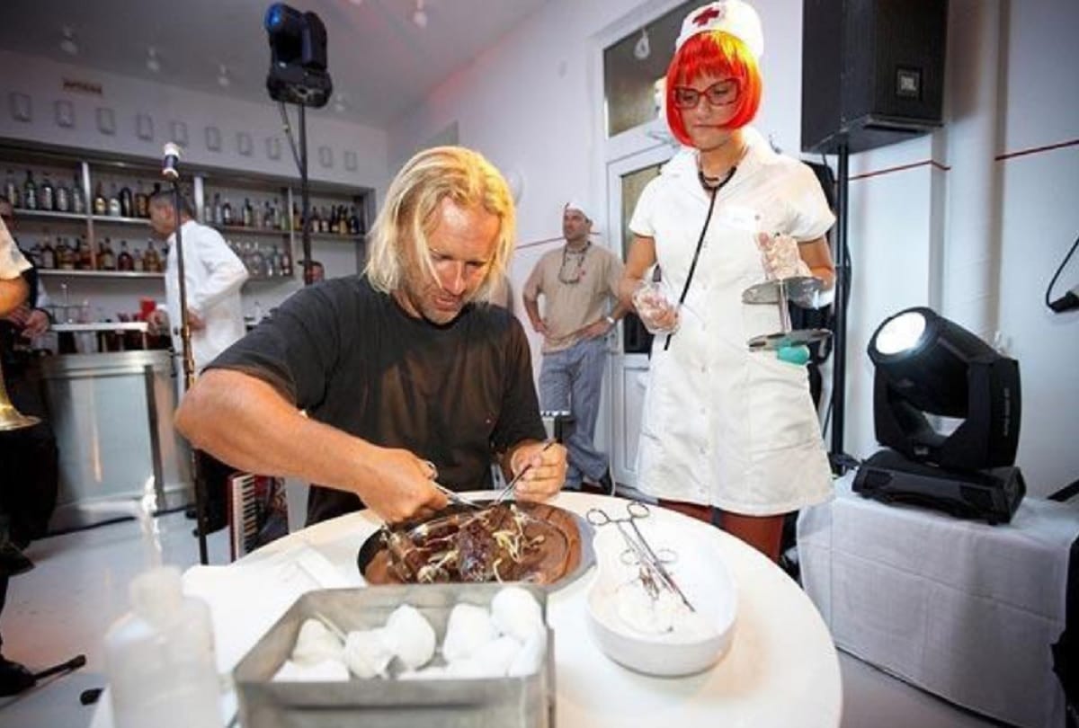 weird and unique restaurants of the world