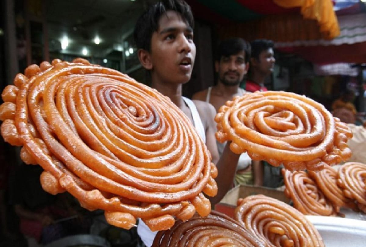 if you are a true foodie then must visit this 5 places in india in hindi