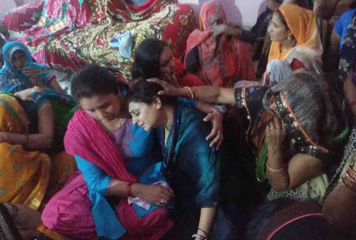 one jawan lost his life in an encounter in Dalipora in Pulwama