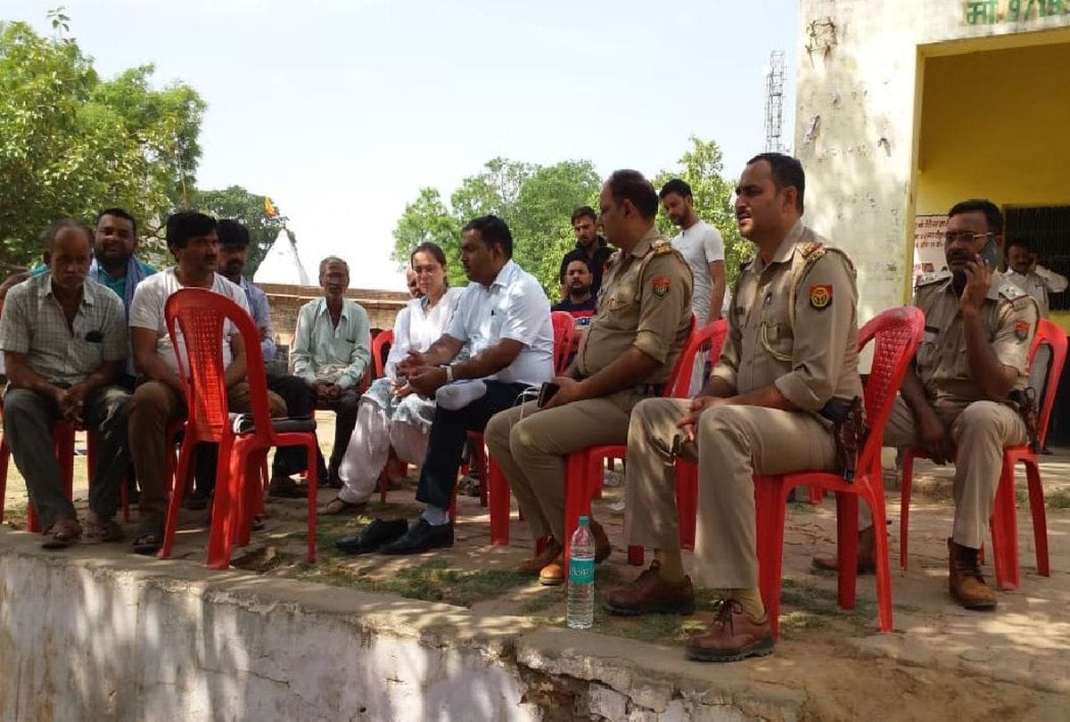 friday market closed in saimara village of agra