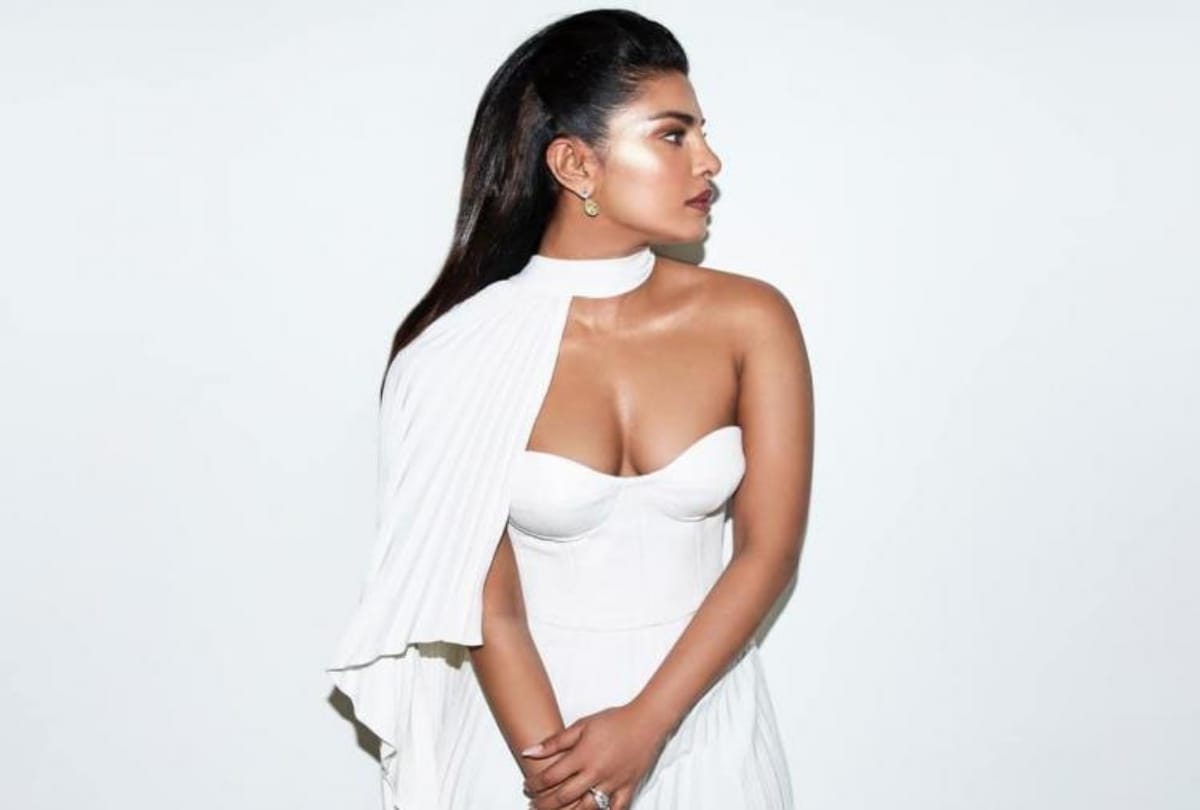 Cannes 2019: Priyanka chopra looks stunning in this white outfit