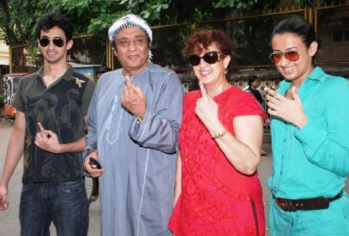 prem chopra to shakti kapoor these Bollywood Villains have Beautiful Daughter See The Photos Here
