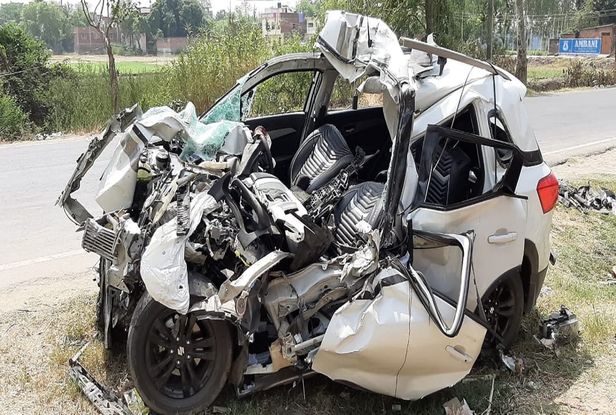 big road accident in deoria six died