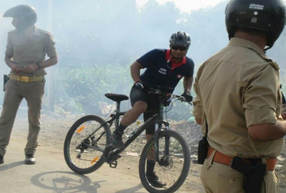 SSP amit pathak sudden Inspection of burning garbage spot by cycle