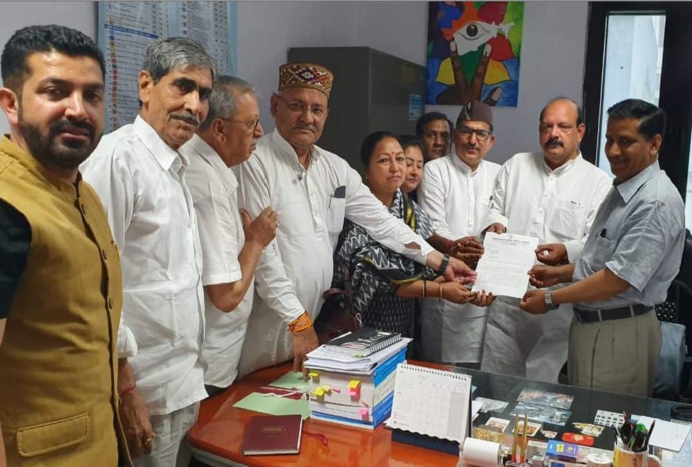 Congress Give Complaint to election commission for pm narendra modi kedarnath visit