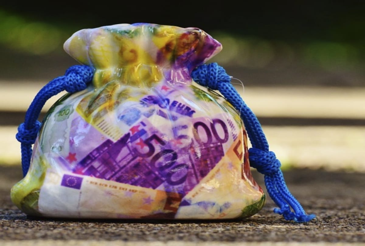 Try these solutions to overcome the lack of money