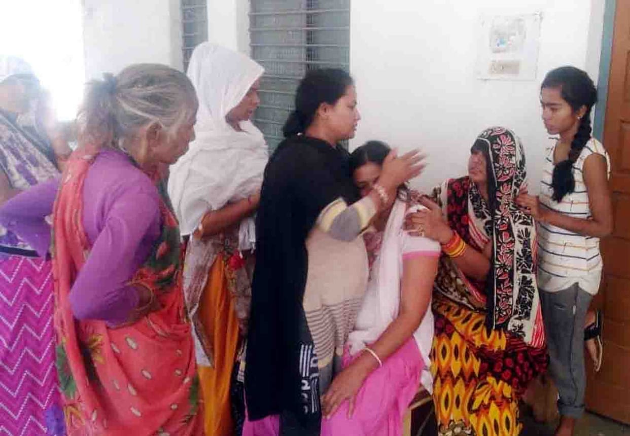sdm ardali committed suicide in mahoba