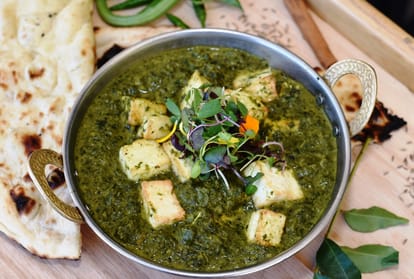 palak paneer famous in foreign countries most favourite Asian food