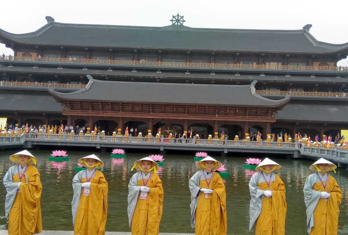 must see places for tourist to visit and travel in hanoi