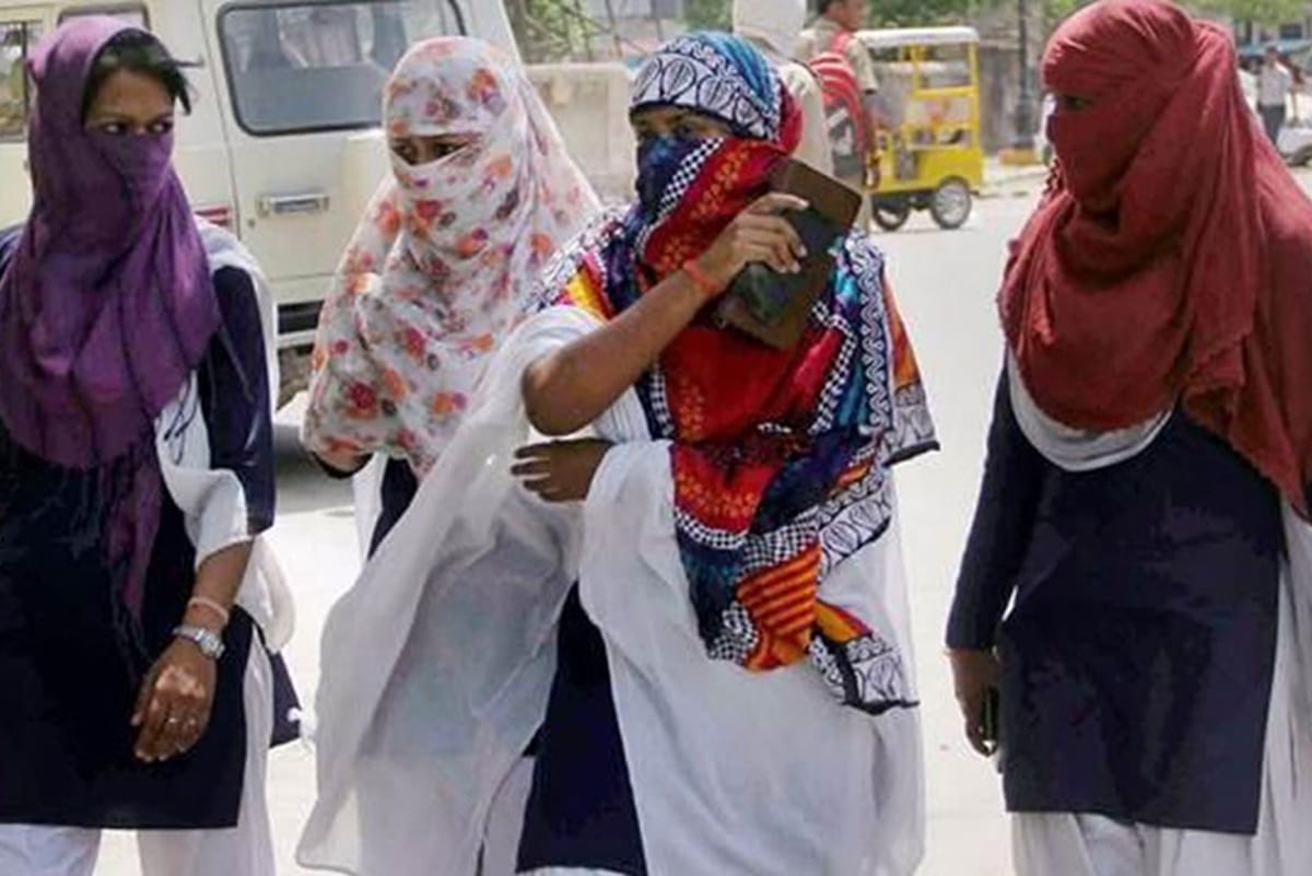 Meteorological Department has issued Red Color warning in Delhi over heat