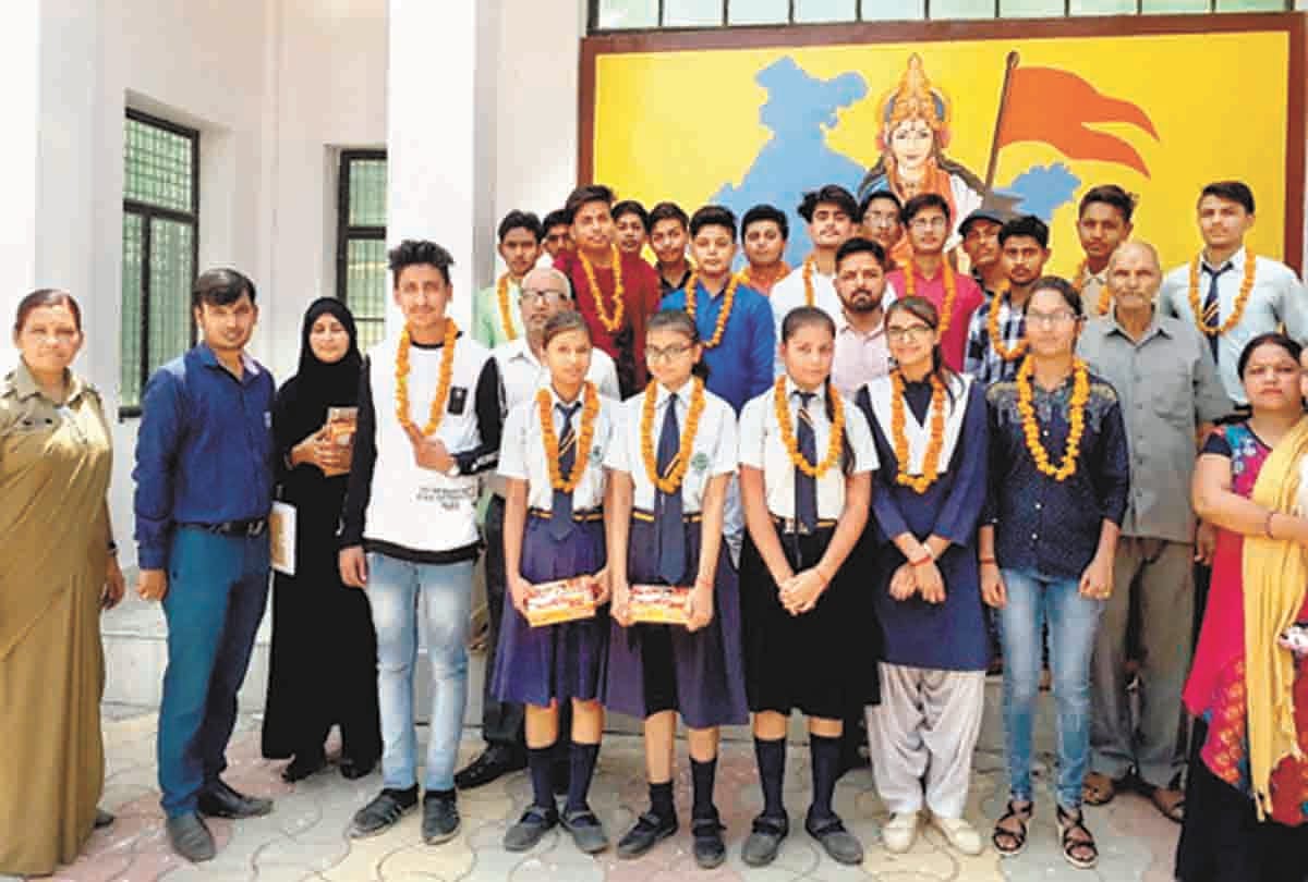 Student honoured in PTM.