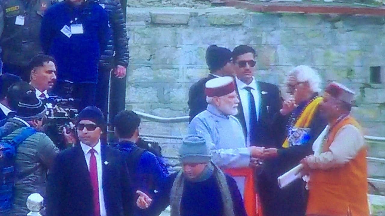 PM Narendra Modi Doing Austerity in kedarnath meditation cave after Three Decades