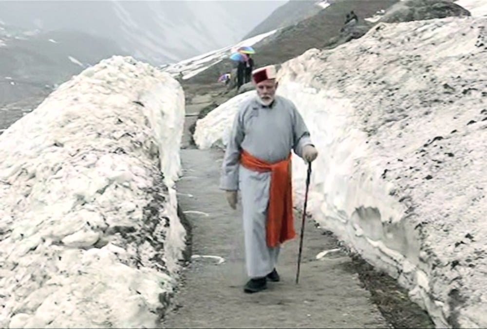pm modi kedarnath visit: pm narendra modi seen in pahadi cap and p cap, see photos