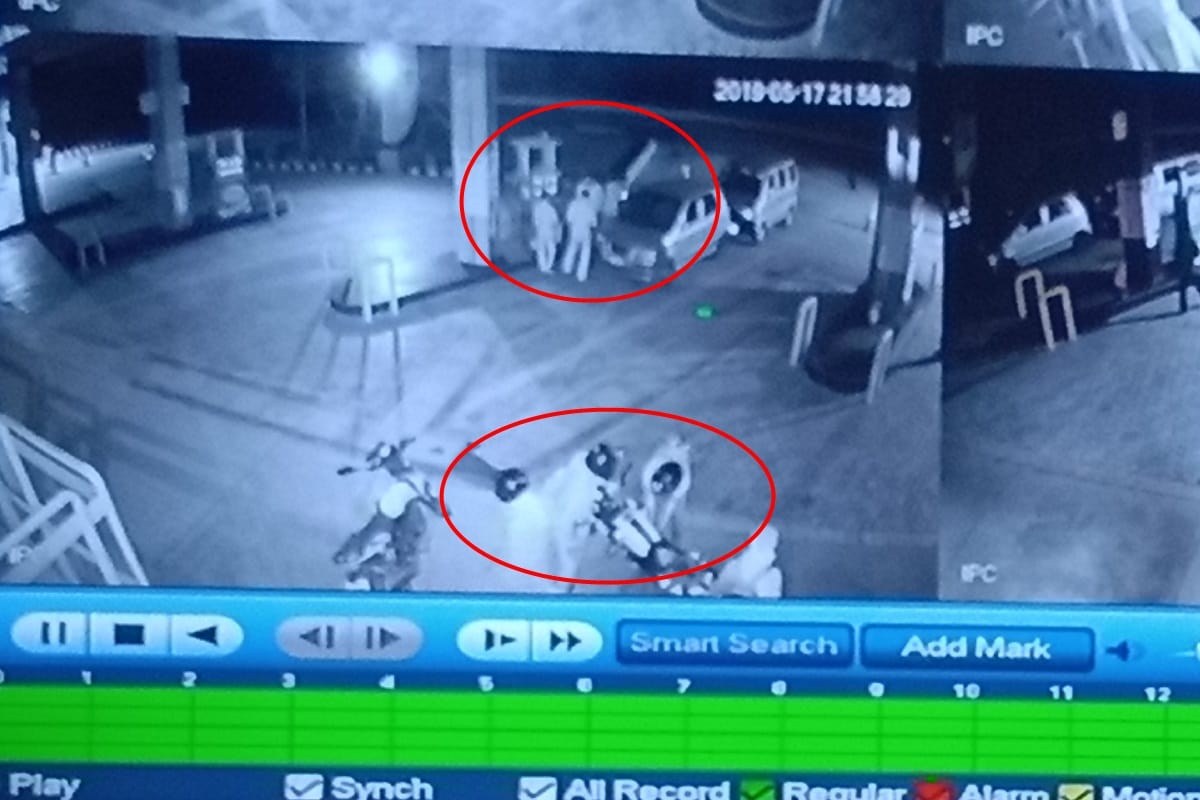 badmash looted petrol pump in Meerut again