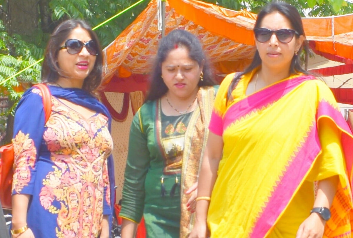 Lok Sabha Chunav 2019 women duty on polling stations in himachal pradesh