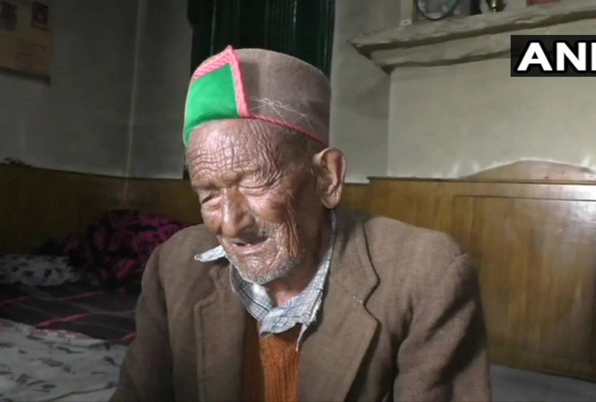 Lok sabha chunav 2019 102 yr old Shyam Saran Negi from Kalpa cast his vote tomorrow
