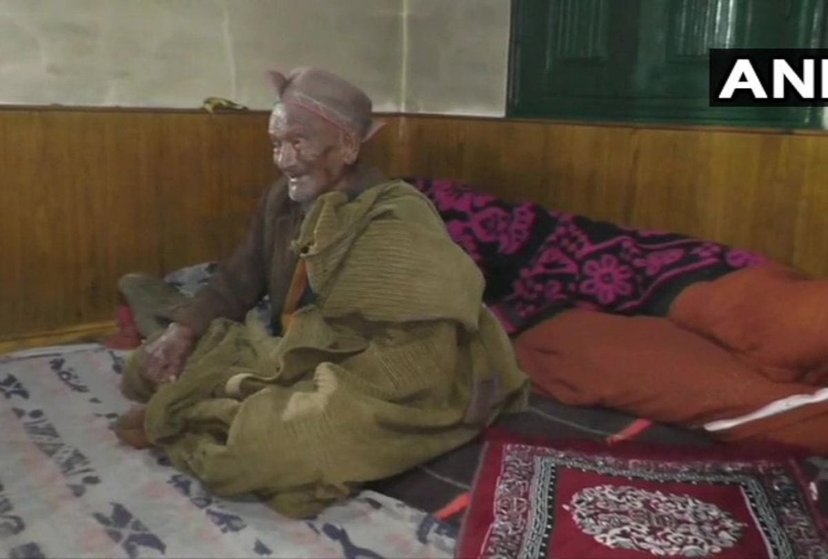 Lok sabha chunav 2019 102 yr old Shyam Saran Negi from Kalpa cast his vote tomorrow