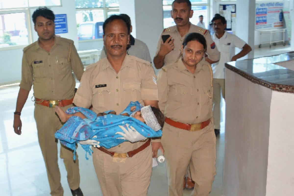 woman murder in baghpat and her daughter survive after 48 hours