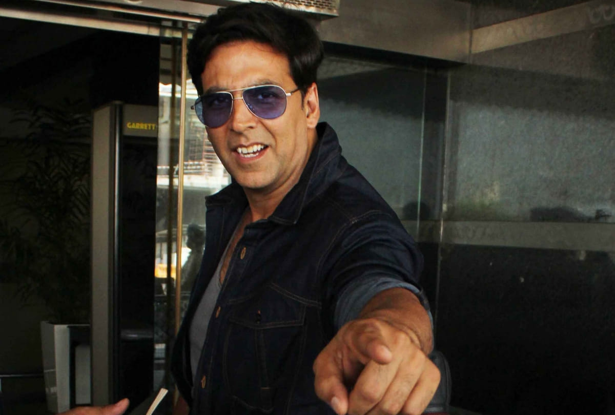 akshay kumar bike stunt scene viral from bangkok