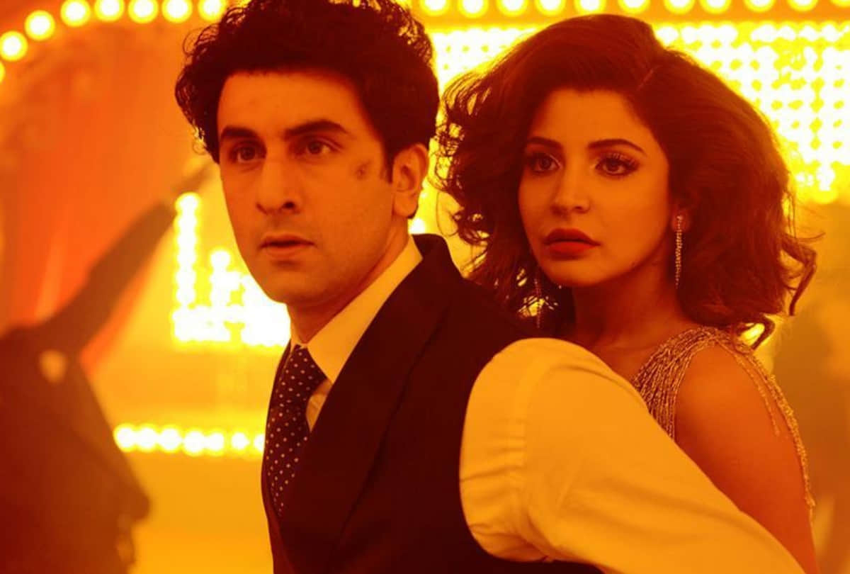 these 9 Bollywood Movies Which is used to Fake Location