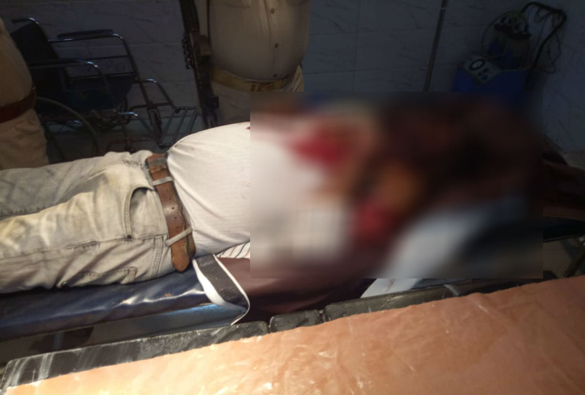 miscreants looted car after shot driver in agra