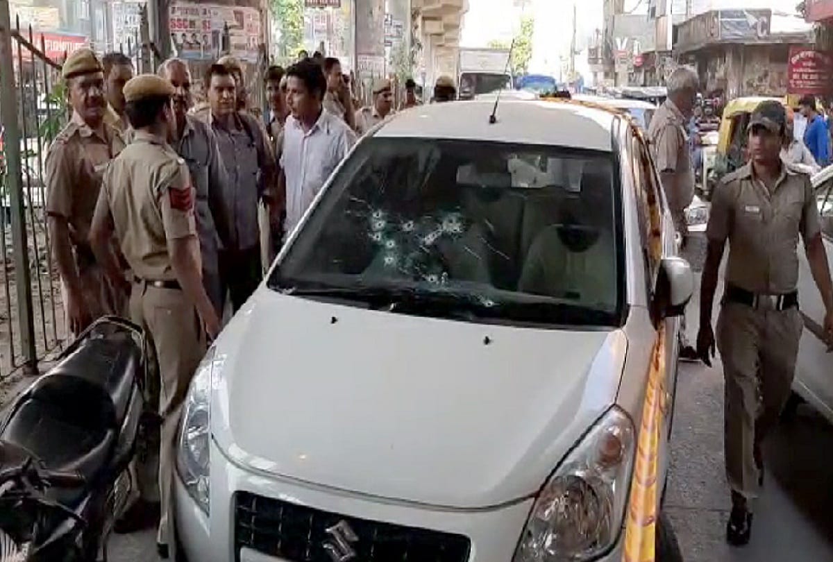 Two miscreants killed in exchange of fire with police in Dwarka