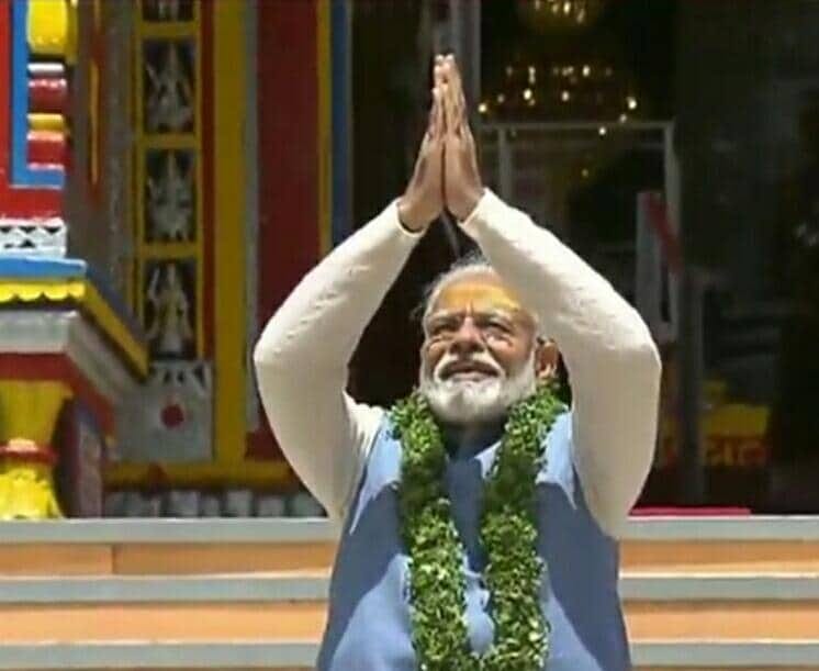 pm modi badrinath dham visit in photos
