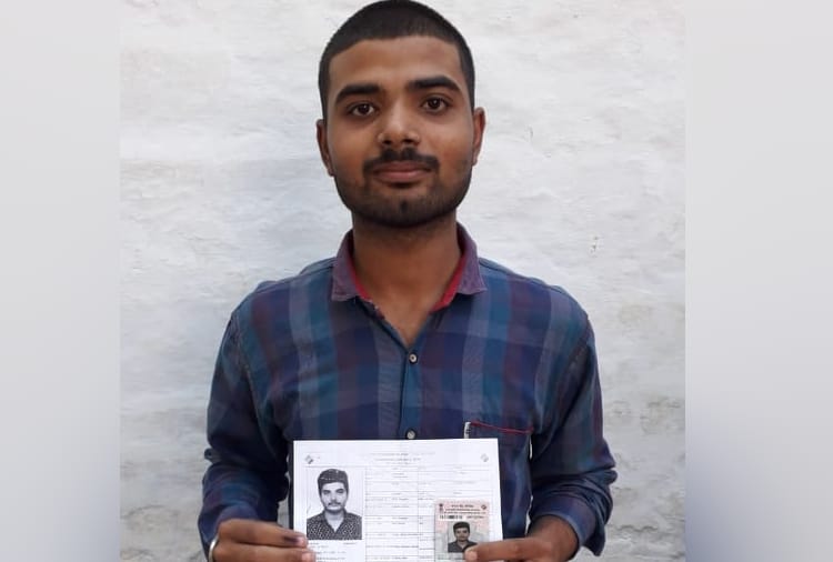 first time voters voting in Punjab