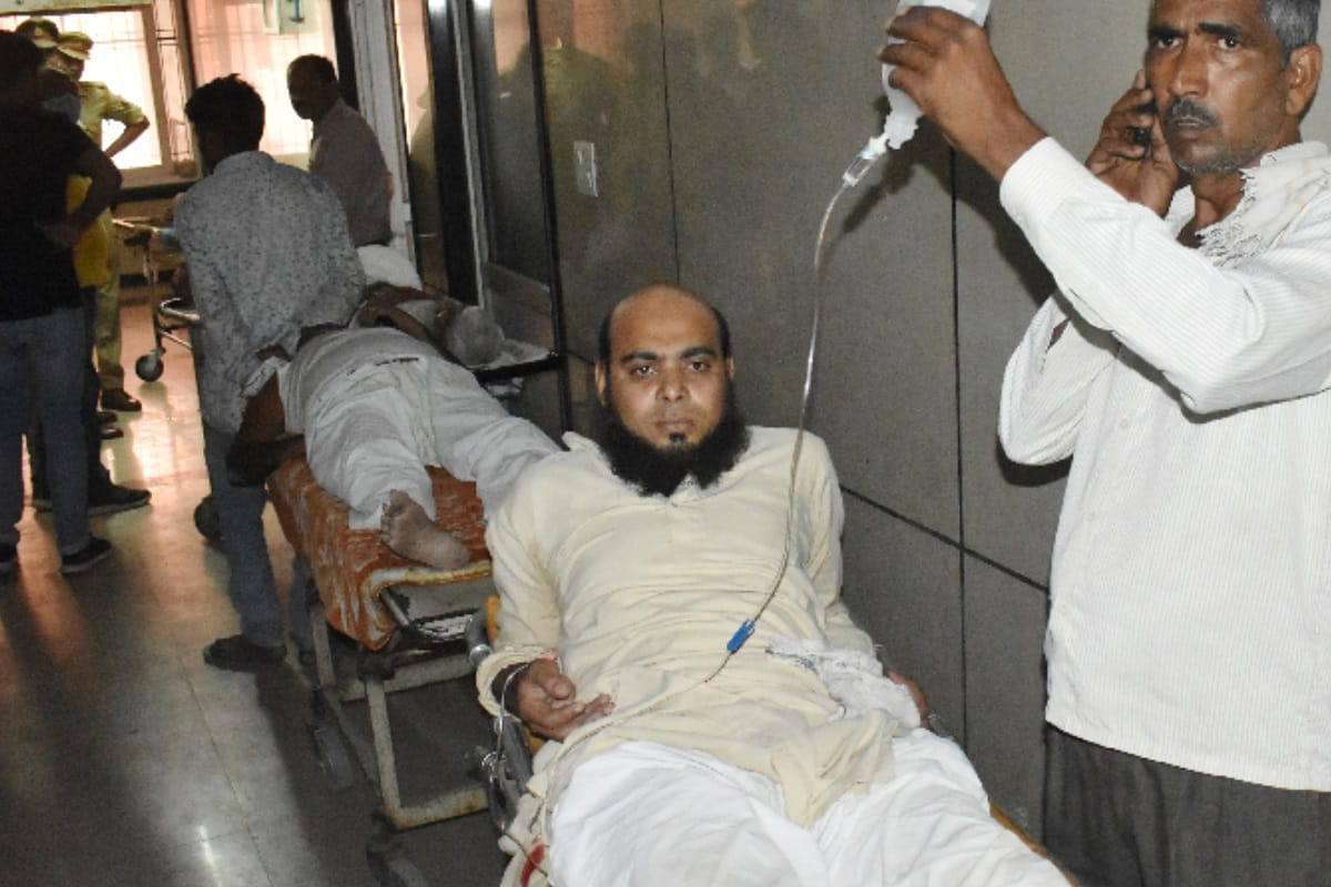 police encounter: raised questions after the injured badmash  working himself in hospital