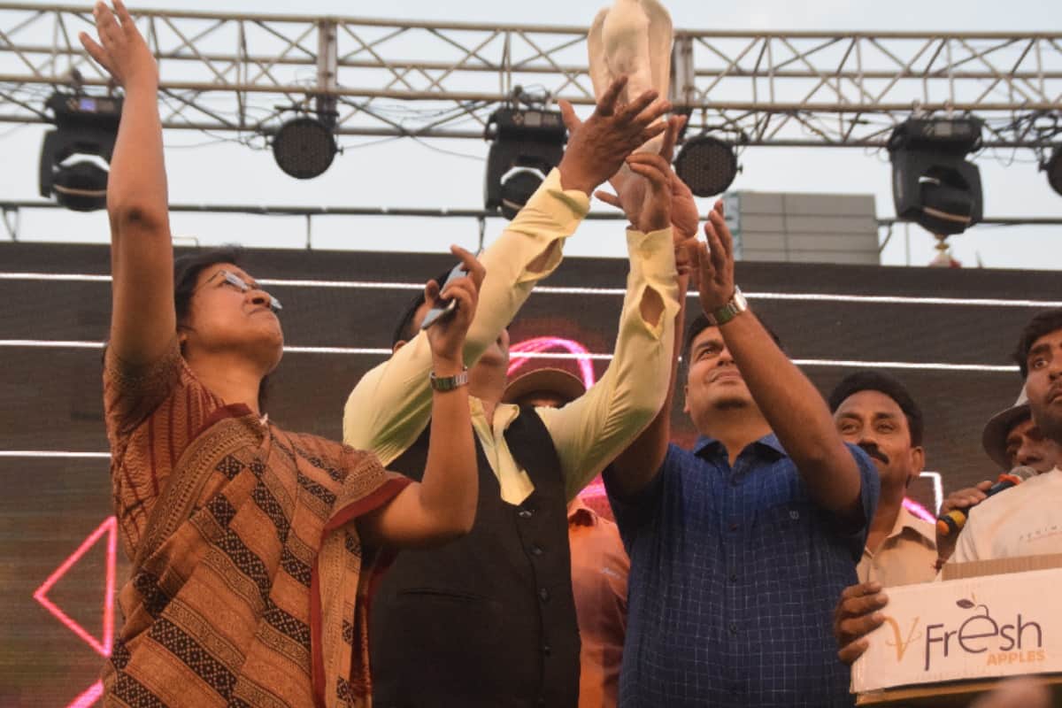 historic Nauchandi fair started from today in Meerut