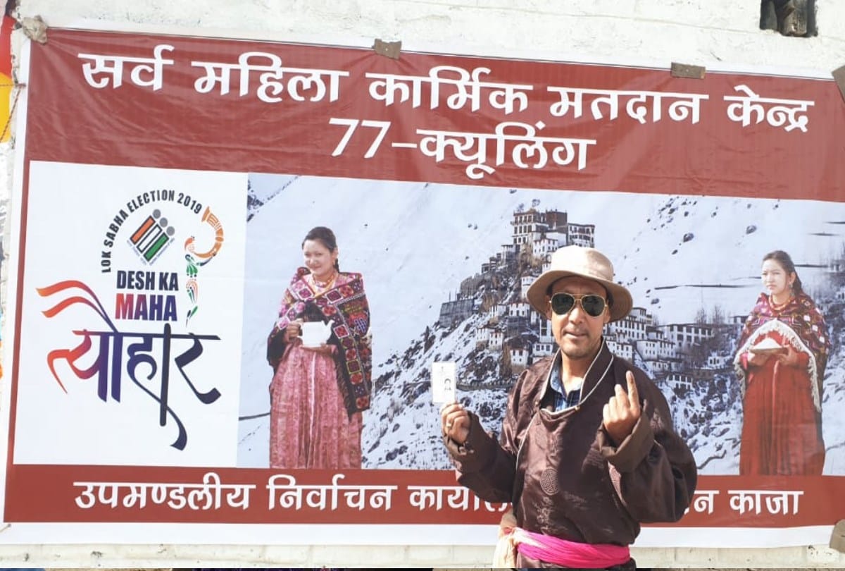 Lok Sabha Election 2019 Voting On World Highest Polling Booth Tashigang in tribal apparel