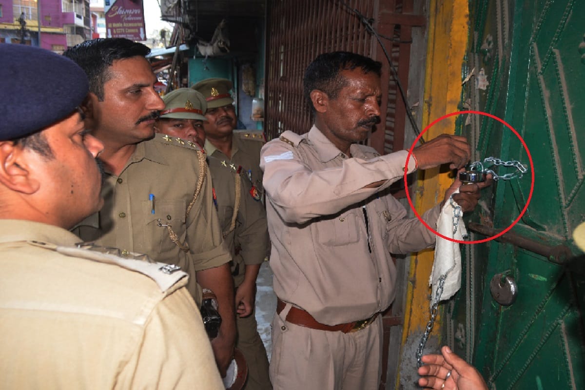 Thirty kotha sealed in Red Light Area in Meerut