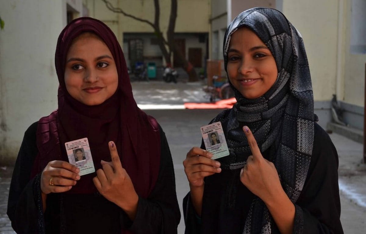 Lok Sabha Elections 2019 two sisters born in pakistan vote for india in varanasi