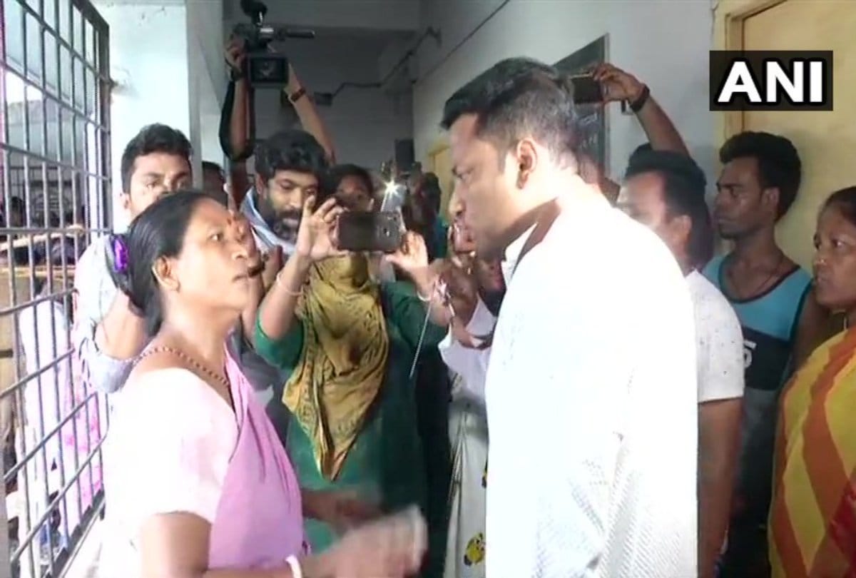 Lok Sabha chunv 2019 Violence erupts in West Bengal in 7th phase polling BJP-TMC