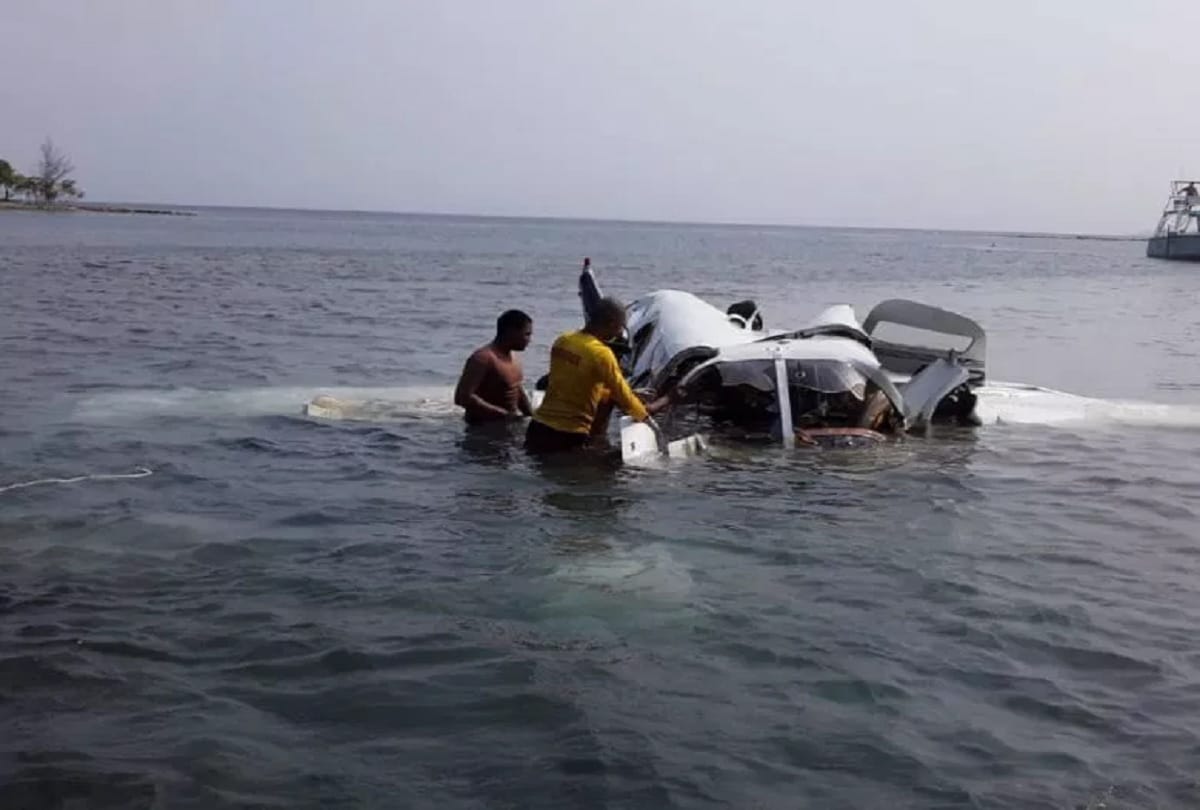 US plane crash in Honduras, five people die