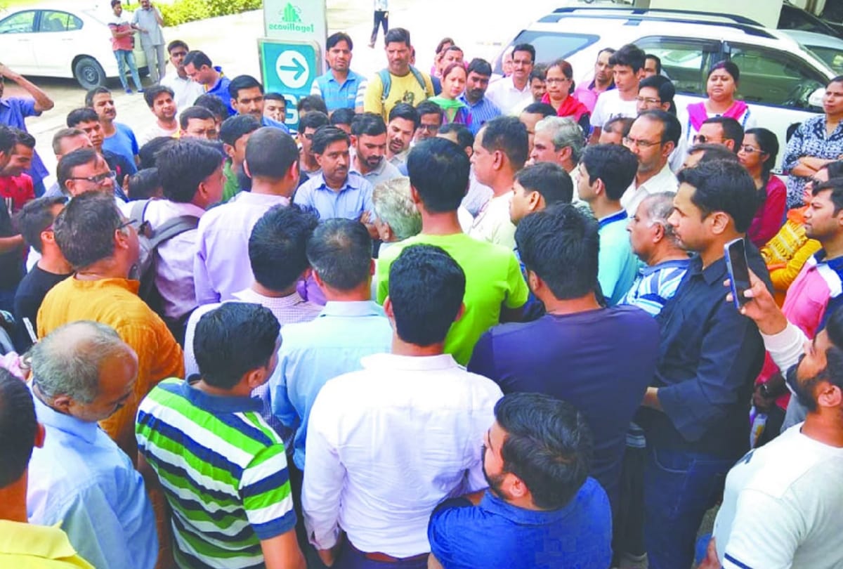 Builders employees were mortgage if they not get possession