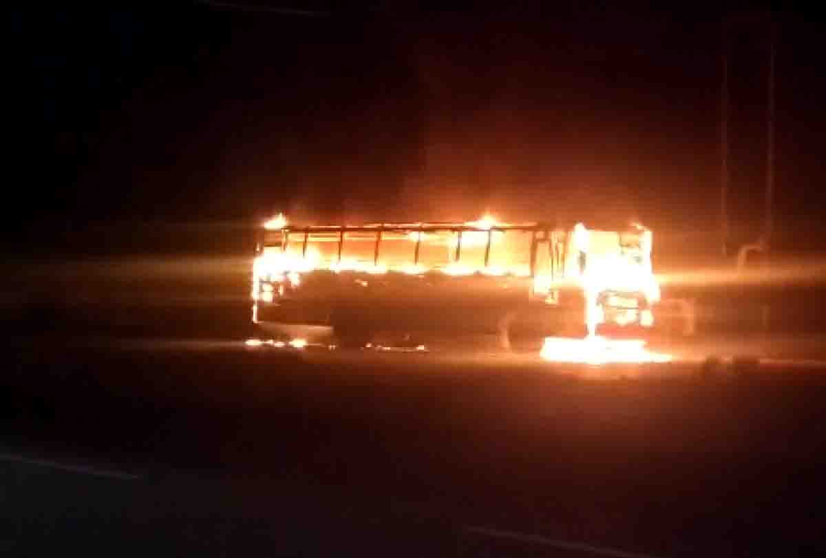 three dead and six injurd as bus catches fire after touching high tension wire in jaipur