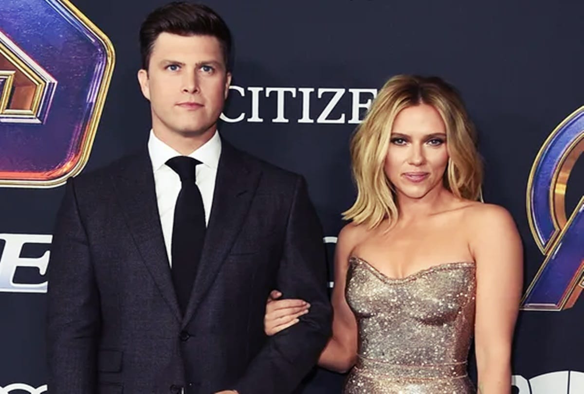 scarlett johansson and Colin Jost are officially engaged
