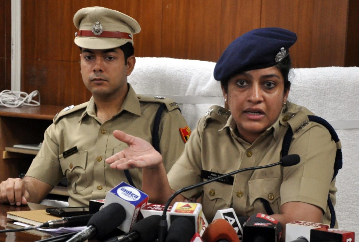 delhi police sub inspector killed mercilessly here is the real reason of murder