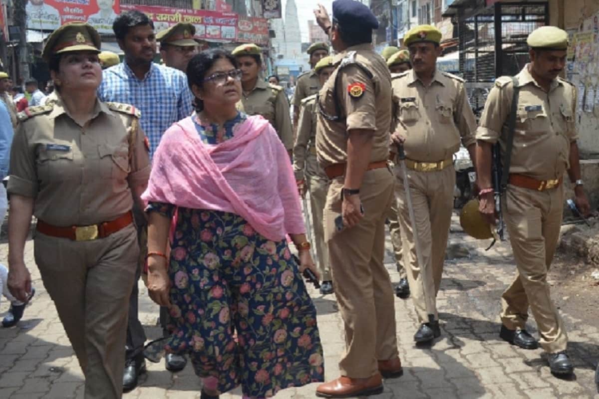 Sex racket case open in Meerut and arrested three accused including women
